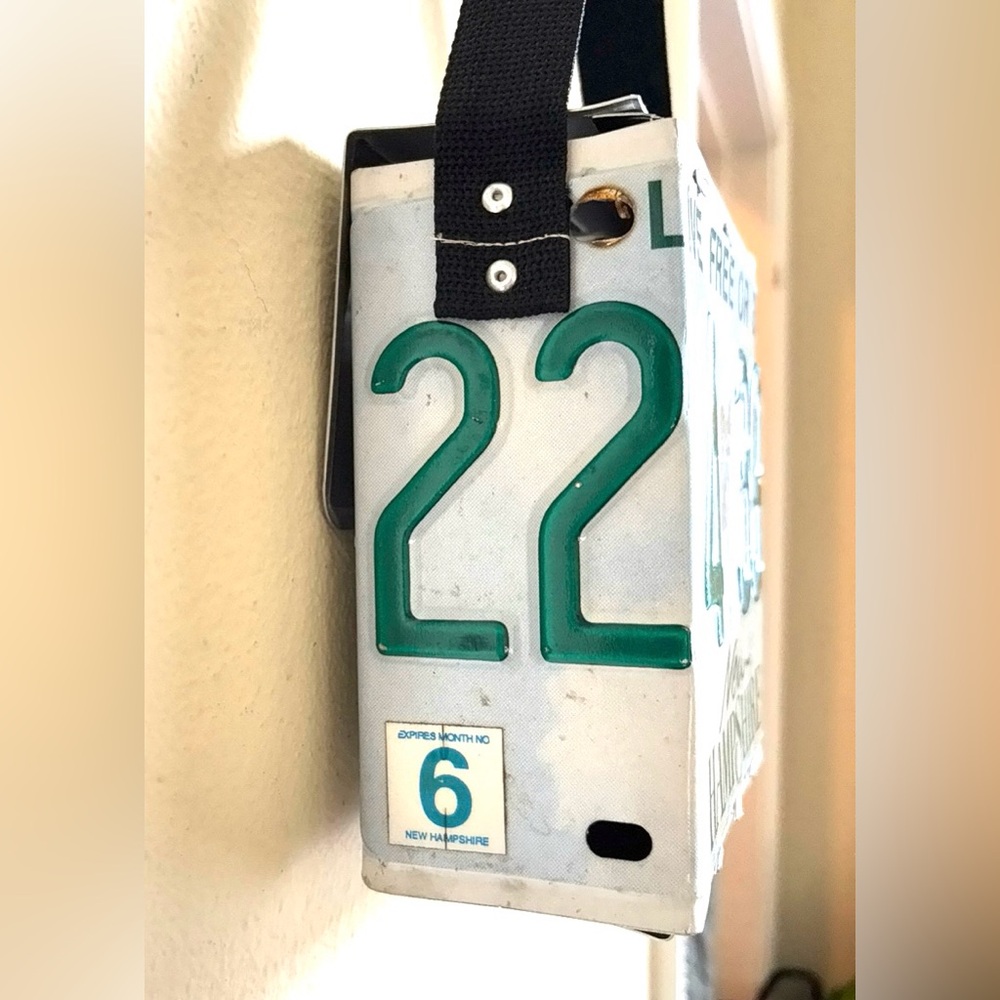 License Plate Purse - Picture 13 of 13